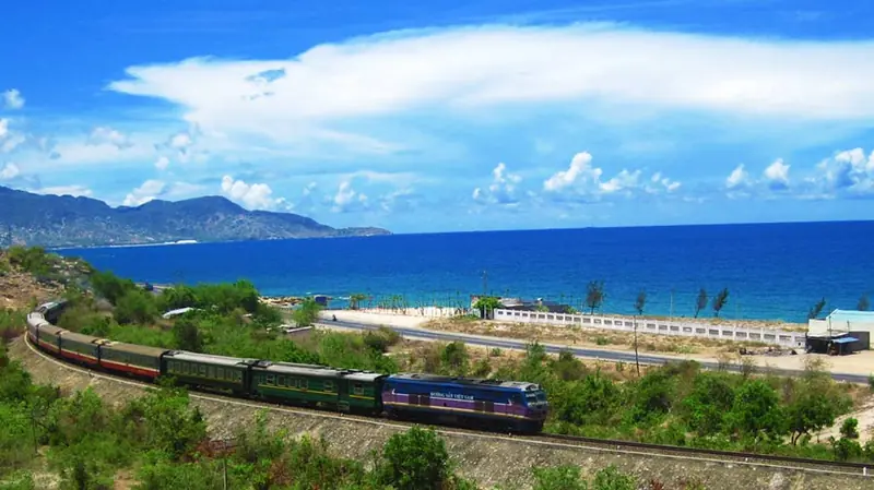 TÀU HÀ NỘI QUẢNG BÌNH