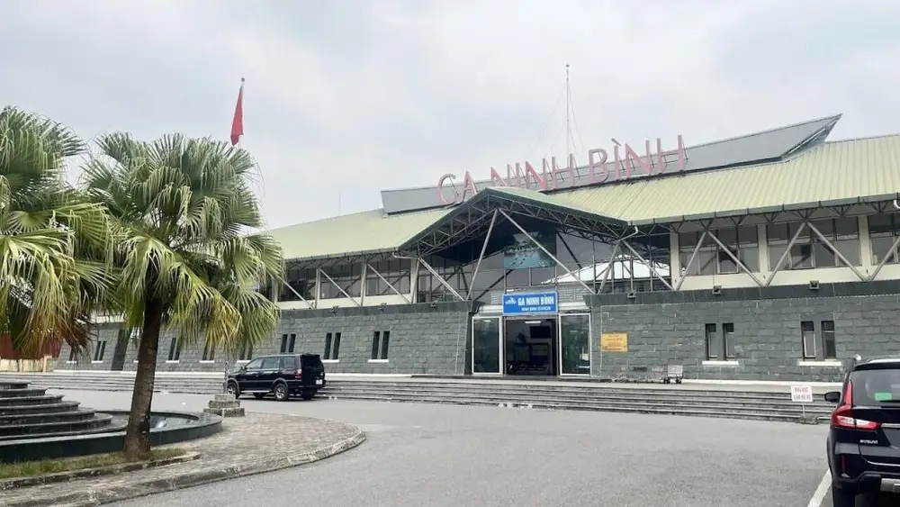 Ga Ninh Bình 2025 – Điểm dừng giữa miền di sản Tràng An